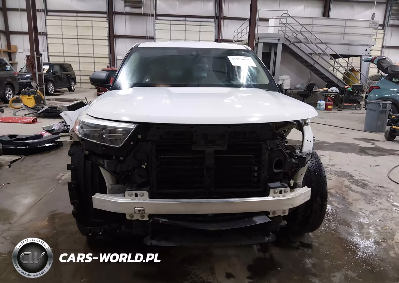 2020 Ford Explorer VIN:1FMSK8BH8LGA84323 - 13