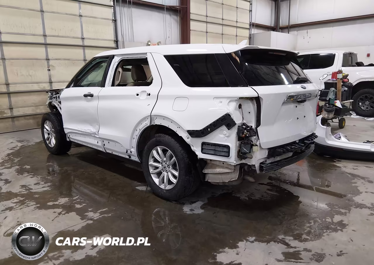 2020 Ford Explorer VIN:1FMSK8BH8LGA84323 - 3