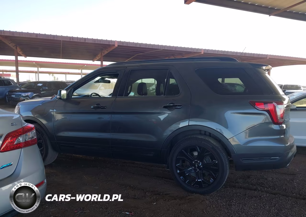 2019 Ford Explorer Sport VIN:1FM5K8GT2KGA41489 - 14