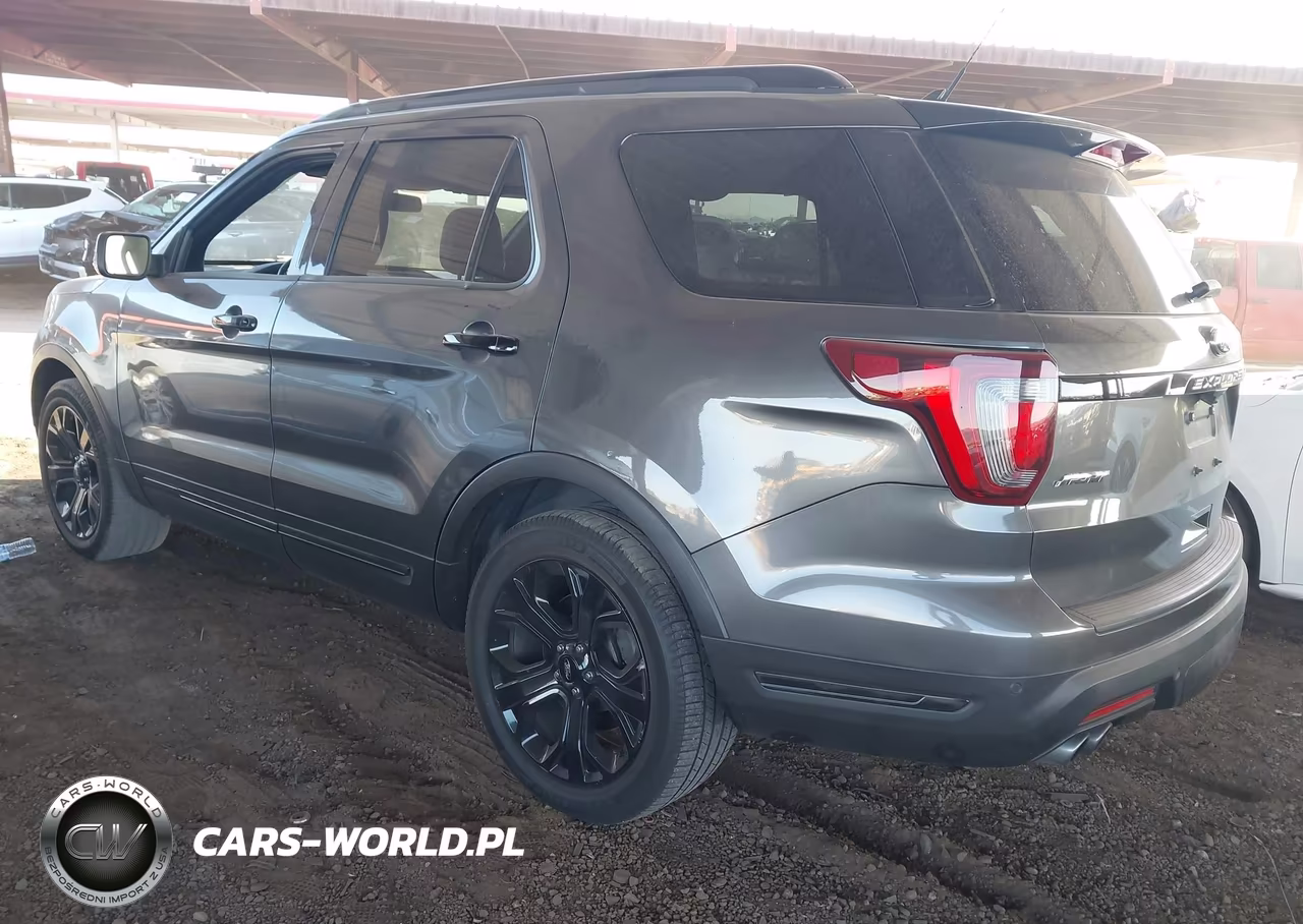 2019 Ford Explorer Sport VIN:1FM5K8GT2KGA41489 - 3