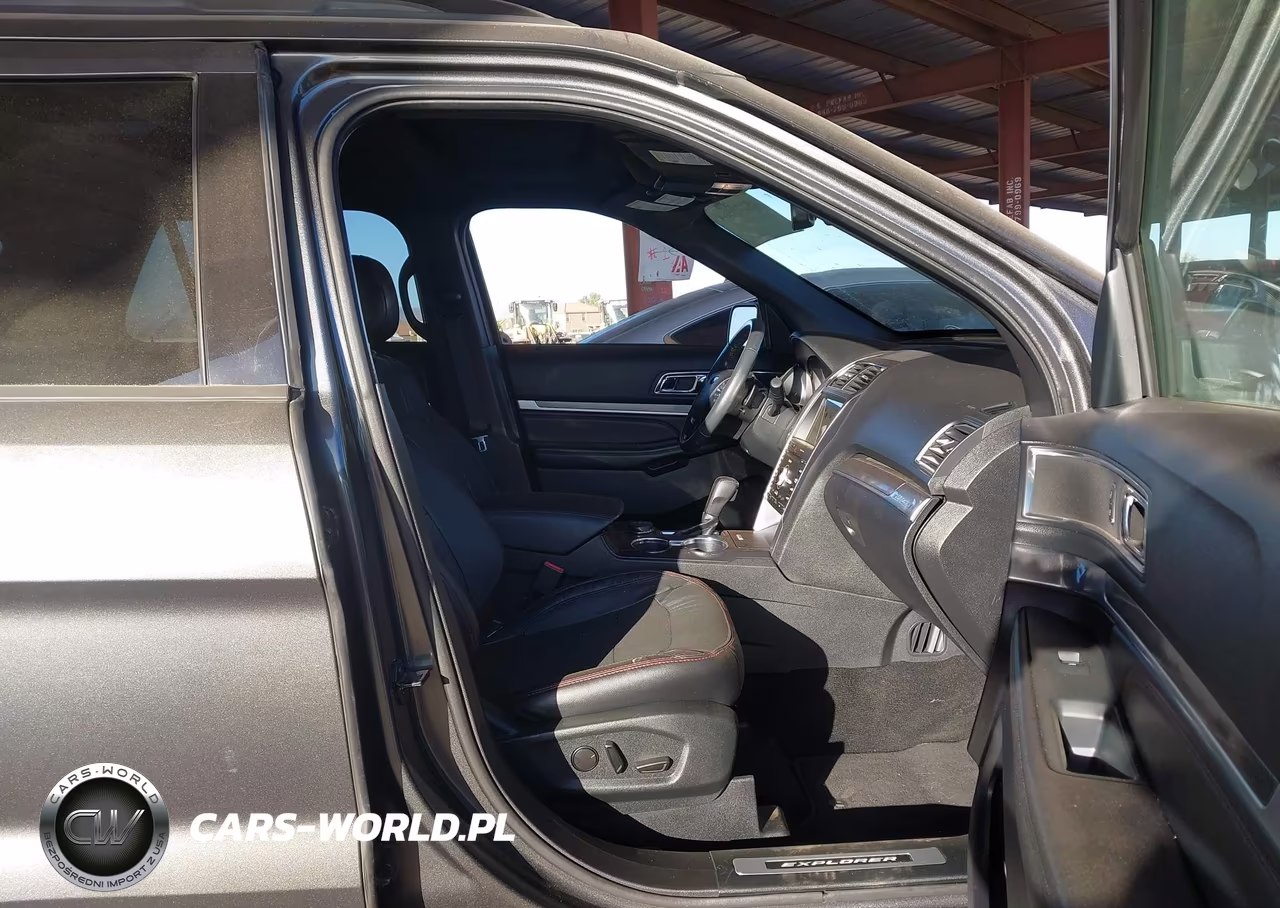 2019 Ford Explorer Sport VIN:1FM5K8GT2KGA41489 - 5
