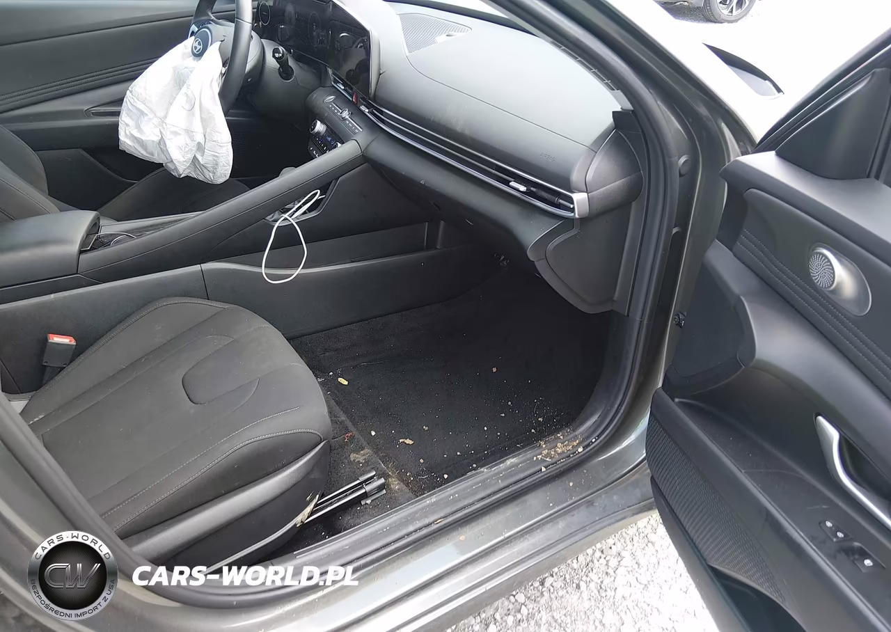 2025 Hyundai Elantra Sel Convenience VIN:KMHLS4DGXSU081151 - 5