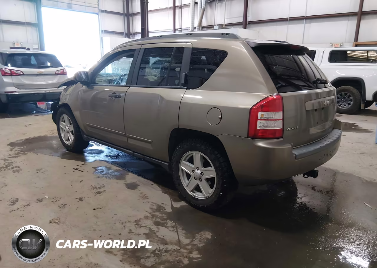2008 Jeep Compass Sport VIN:1J8FF47W28D707382 - 3
