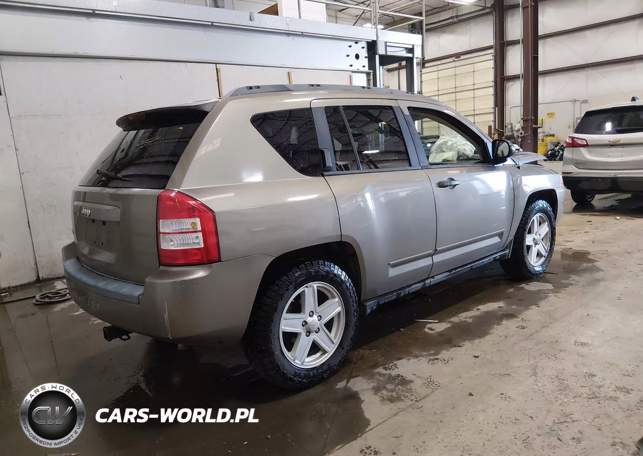 2008 Jeep Compass Sport VIN:1J8FF47W28D707382 - 4