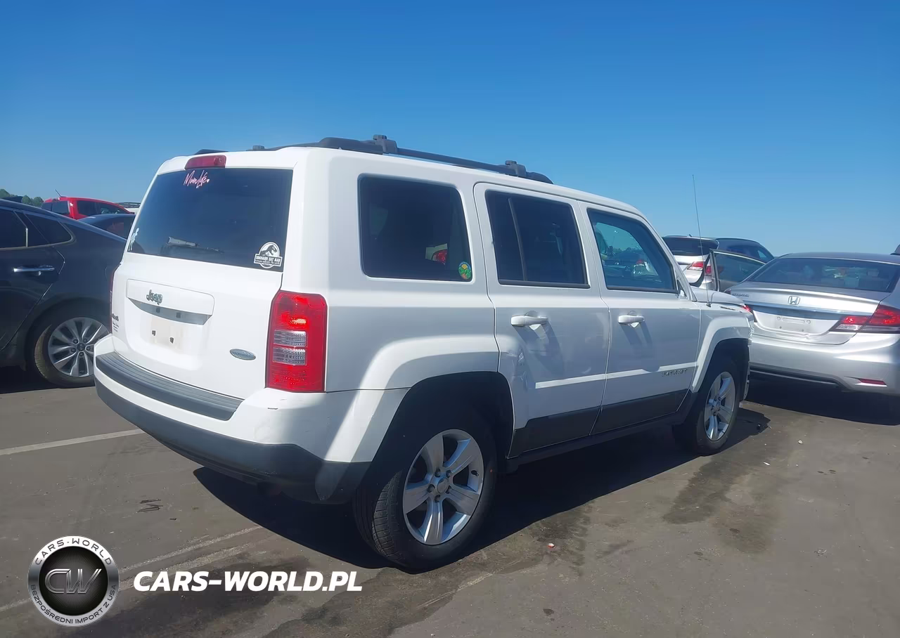2014 Jeep Patriot Latitude VIN:1C4NJRFBXED575691 - 4