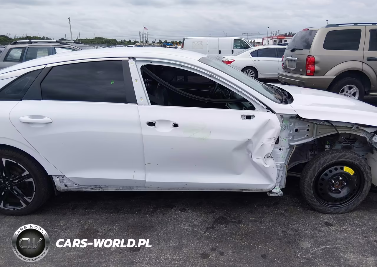 2021 Kia K5 Gt-Line VIN:5XXG64J23MG070598 - 6