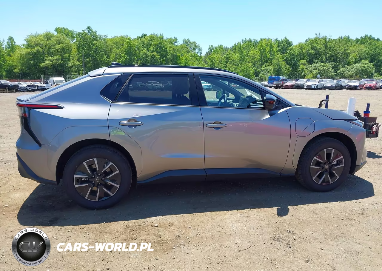 2026 Toyota Bz Xle VIN:JTMBDAFB6TA006055 - 13