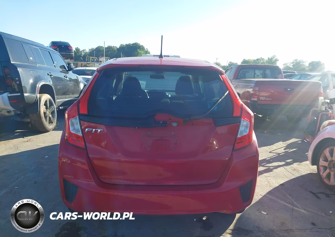 2015 Honda Fit Lx VIN:3HGGK5G50FM748083 - 16