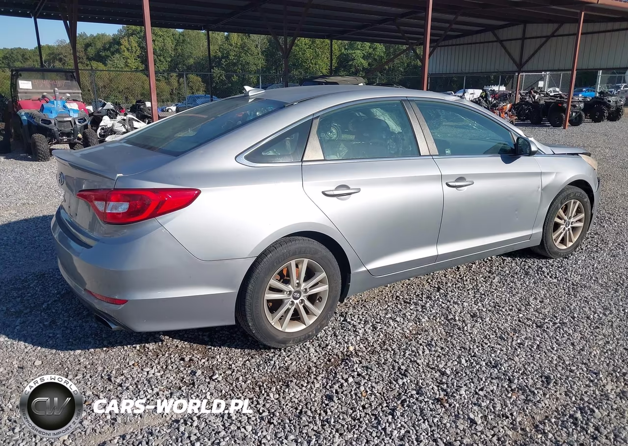 2017 Hyundai Sonata VIN:5NPE24AF1HH563759 - 4