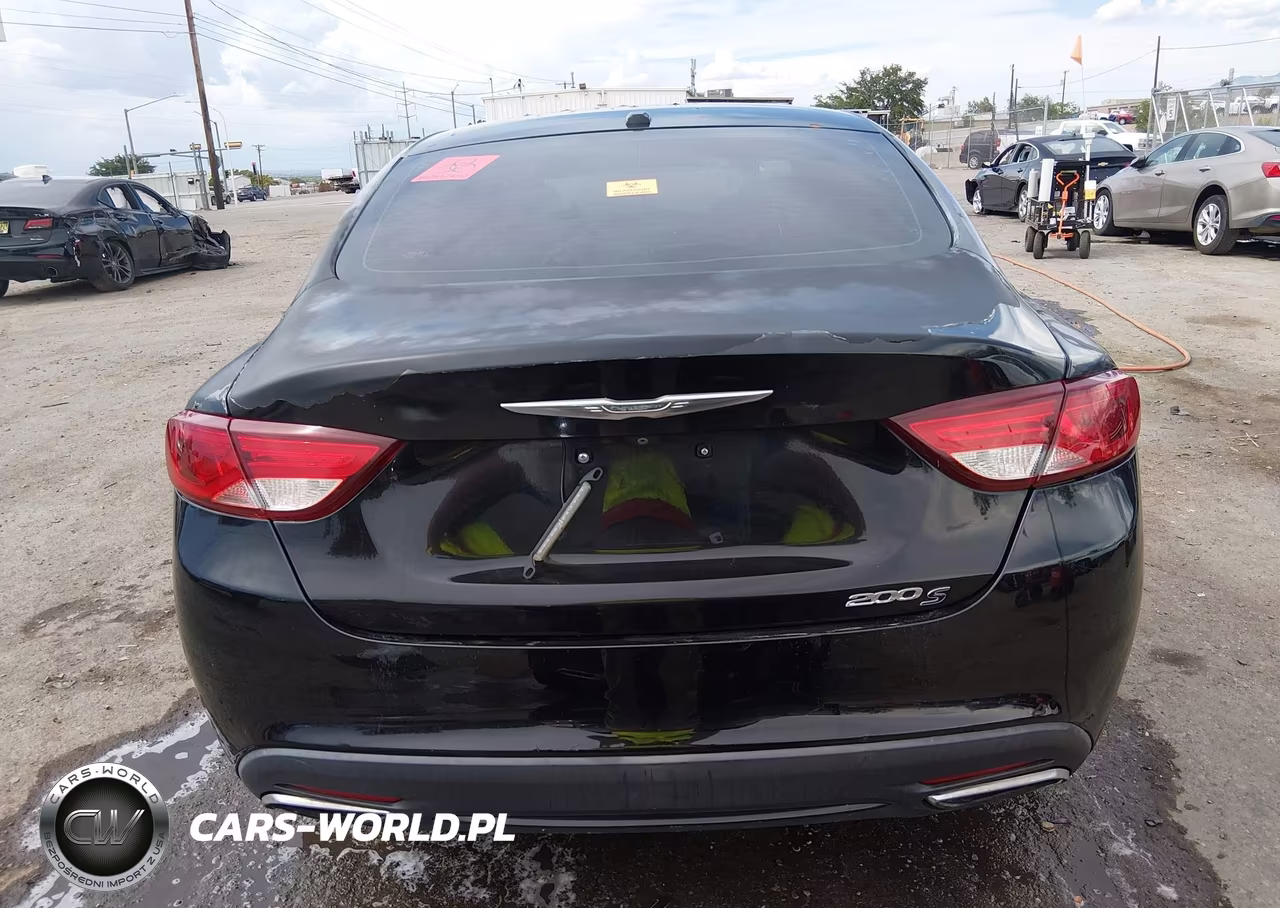 2015 Chrysler 200 S VIN:1C3CCCBG7FN514931 - 16