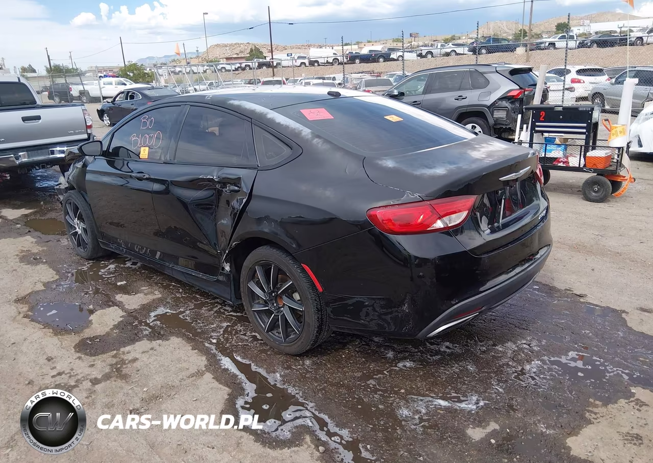 2015 Chrysler 200 S VIN:1C3CCCBG7FN514931 - 3