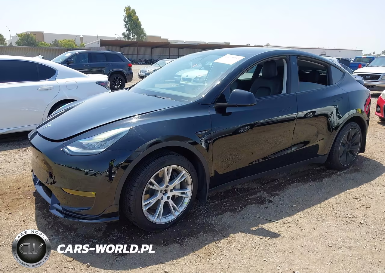 2022 Tesla Model Y Long Range Dual Motor All-Wheel Drive VIN:7SAYGDEE0NF411985 - 2