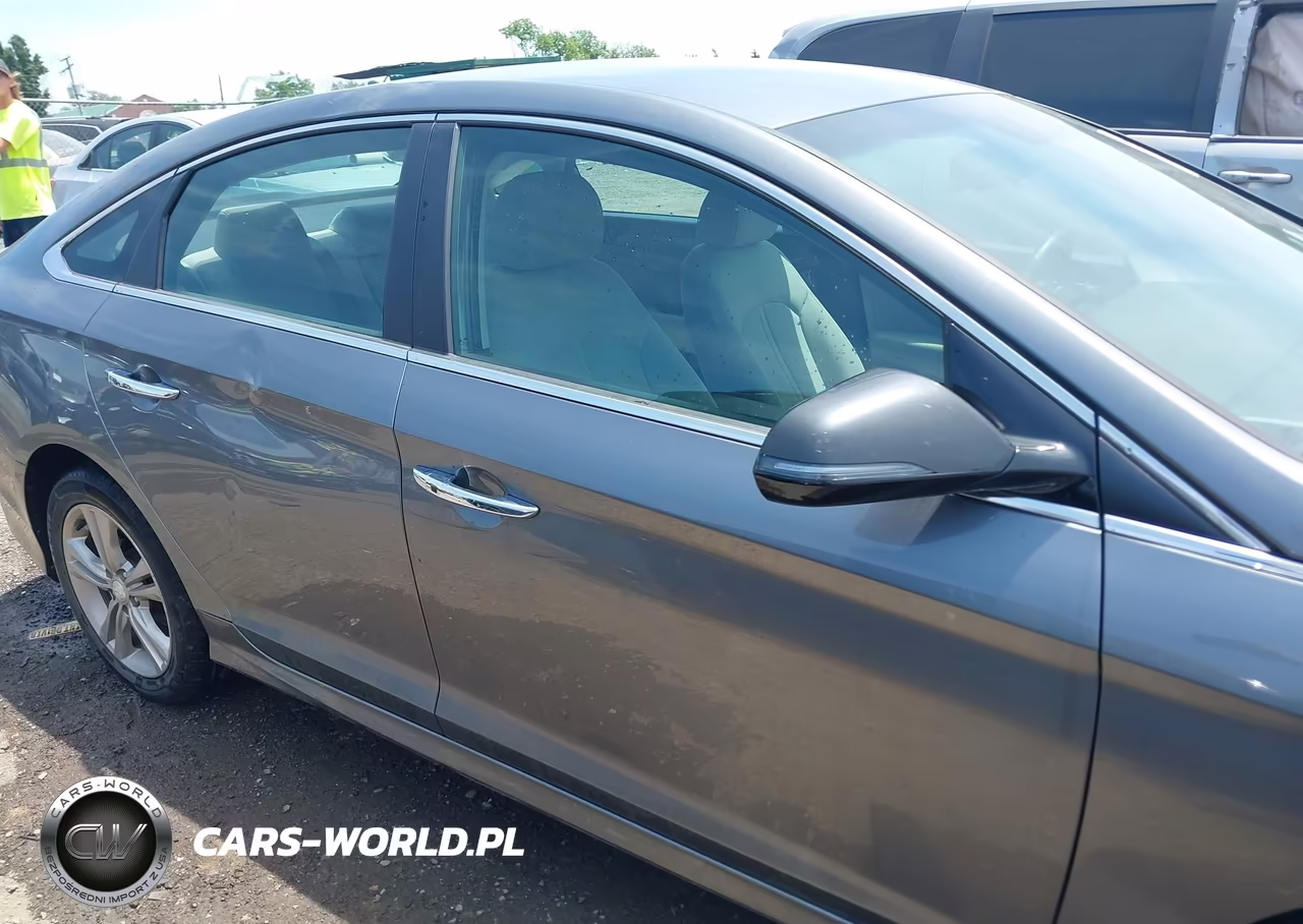 2018 Hyundai Sonata Sel VIN:5NPE34AF6JH668753 - 13