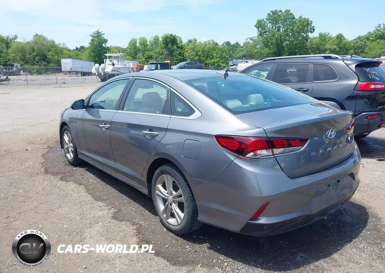 2018 Hyundai Sonata Sel VIN:5NPE34AF6JH668753 - 3