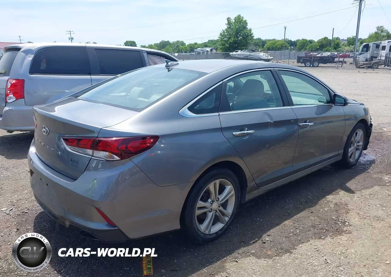 2018 Hyundai Sonata Sel VIN:5NPE34AF6JH668753 - 4
