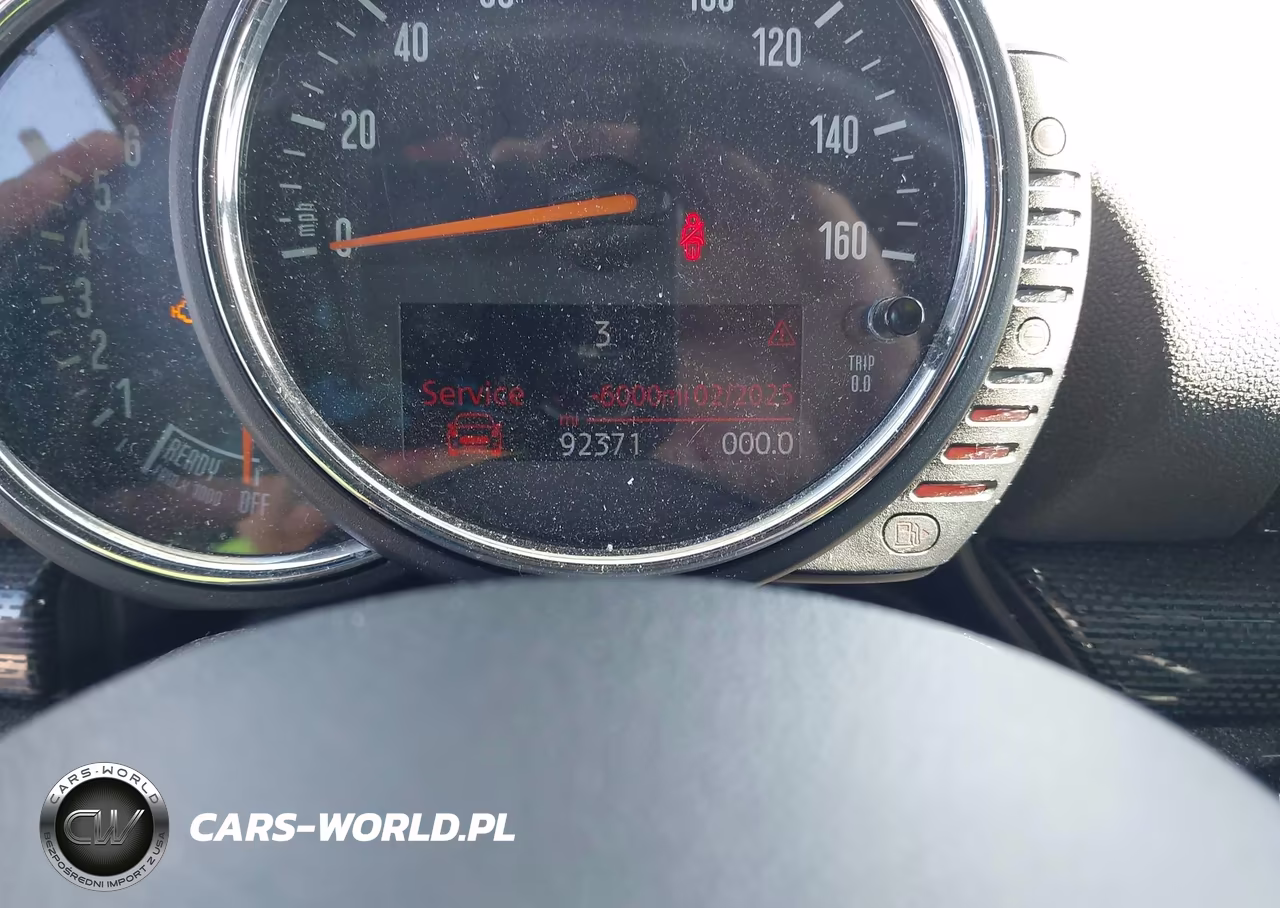 2016 Mini Clubman Cooper VIN:WMWLN5C5XG2B35102 - 16