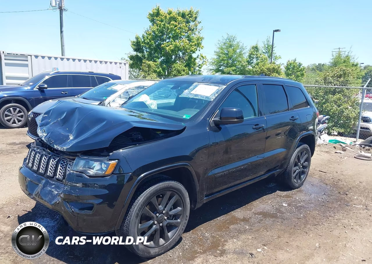 2021 Jeep Grand Cherokee Laredo X 4X4 VIN:1C4RJFAG4MC829001 - 2