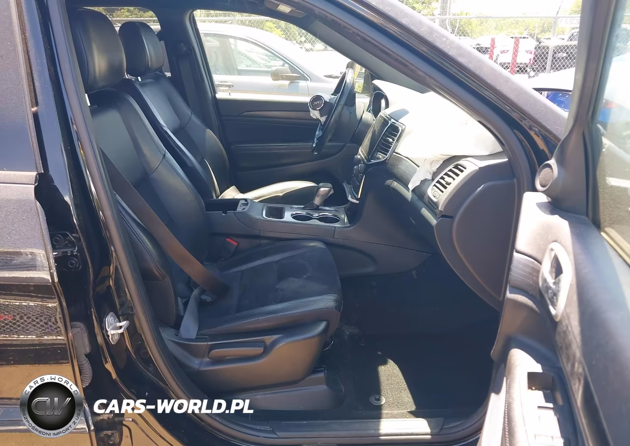 2021 Jeep Grand Cherokee Laredo X 4X4 VIN:1C4RJFAG4MC829001 - 5