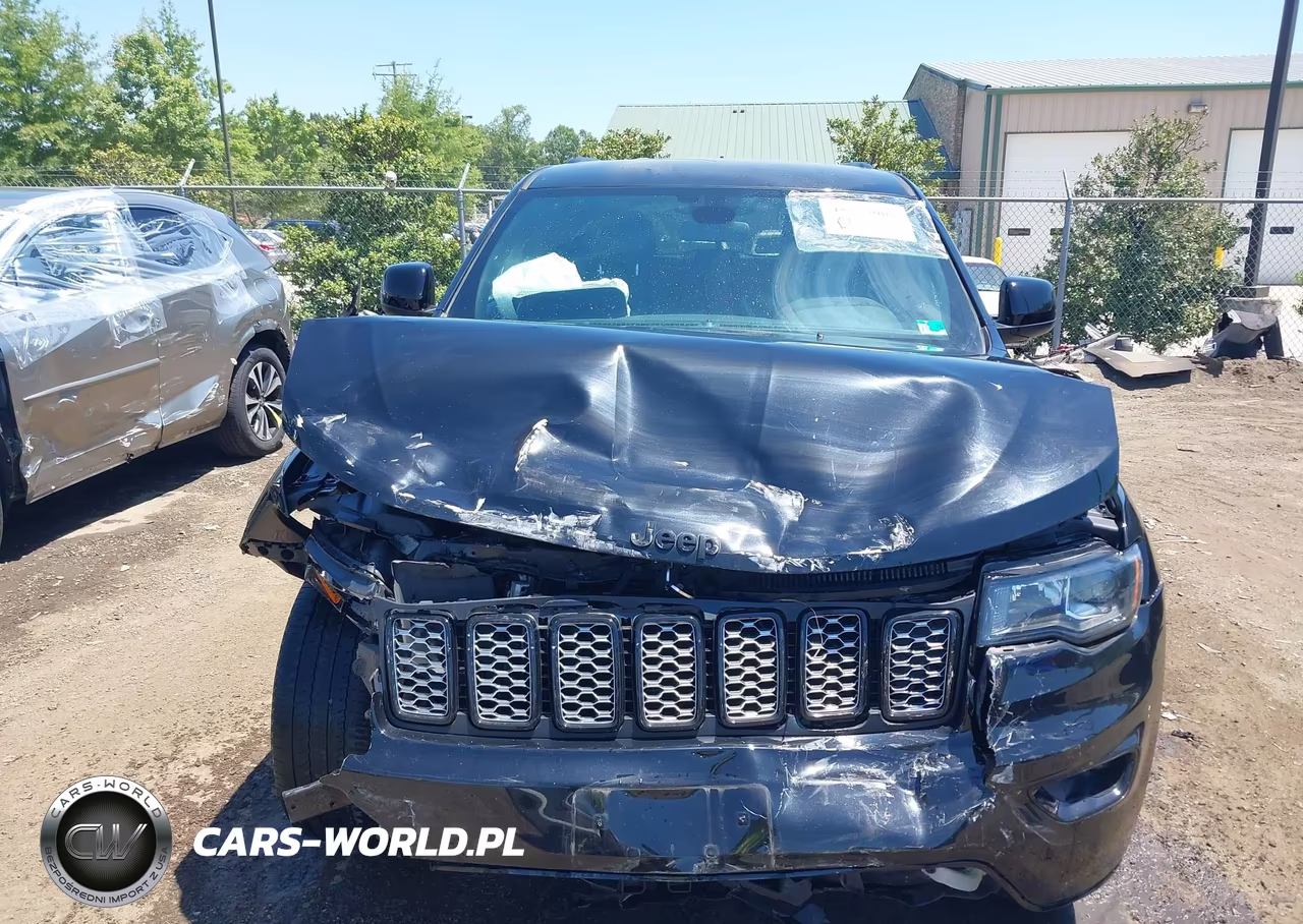 2021 Jeep Grand Cherokee Laredo X 4X4 VIN:1C4RJFAG4MC829001 - 6