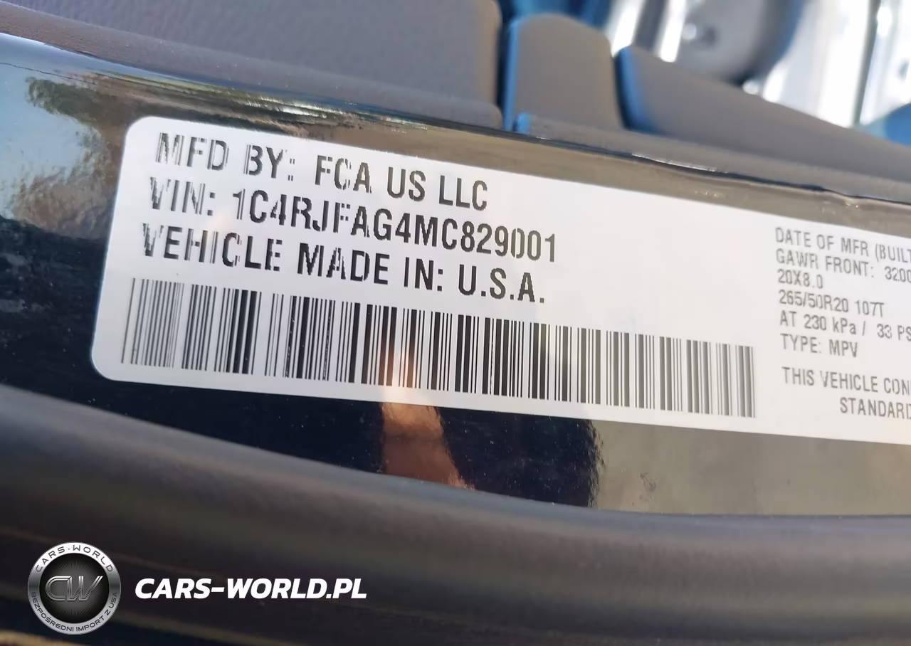 2021 Jeep Grand Cherokee Laredo X 4X4 VIN:1C4RJFAG4MC829001 - 9