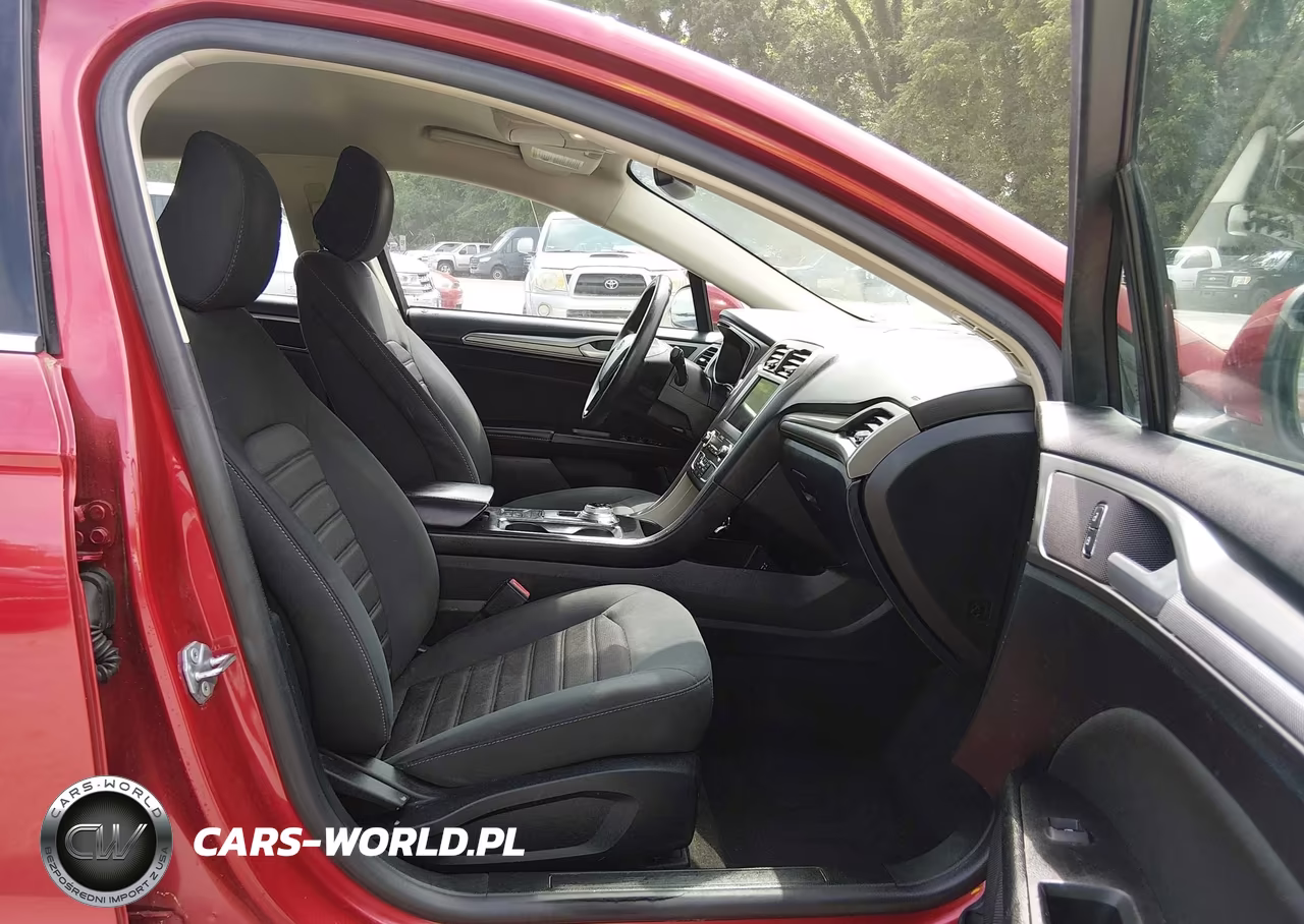 2020 Ford Fusion Se VIN:3FA6P0HD3LR219882 - 5