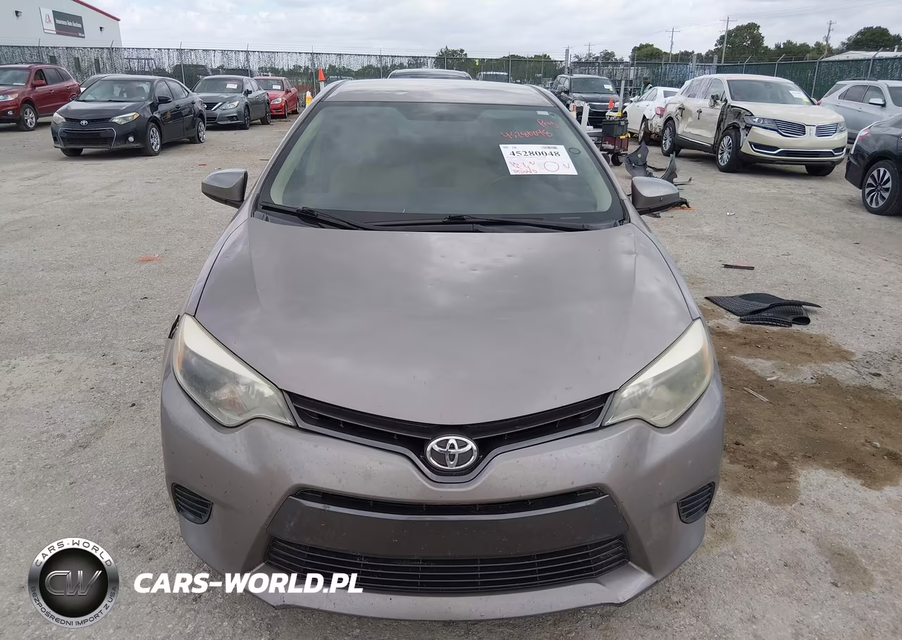 2016 Toyota Corolla Le VIN:2T1BURHE2GC523411 - 12