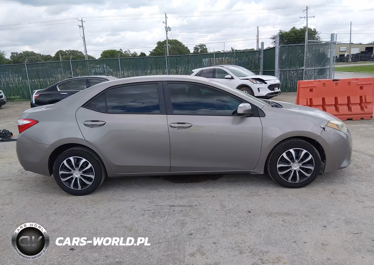 2016 Toyota Corolla Le VIN:2T1BURHE2GC523411 - 13