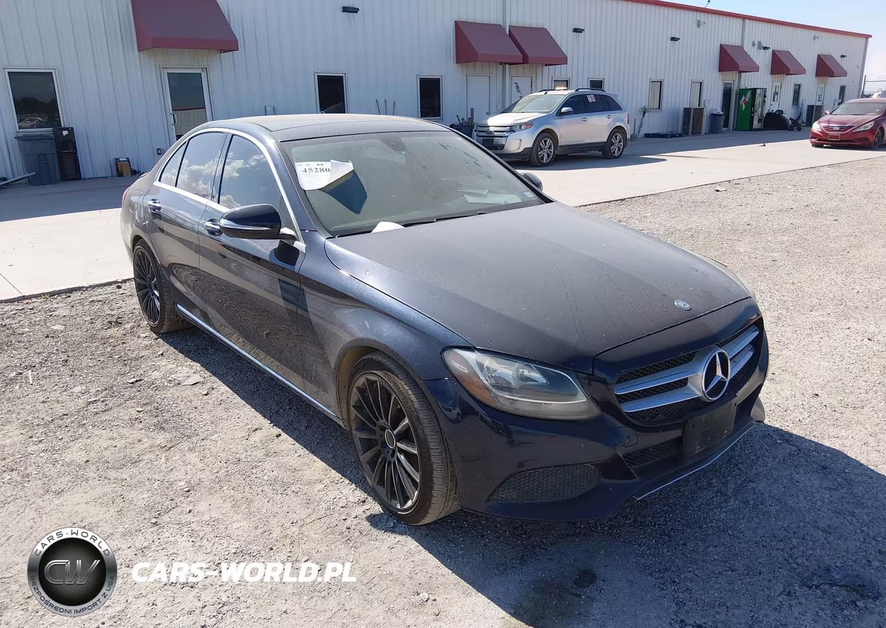 2015 Mercedes-Benz C 300