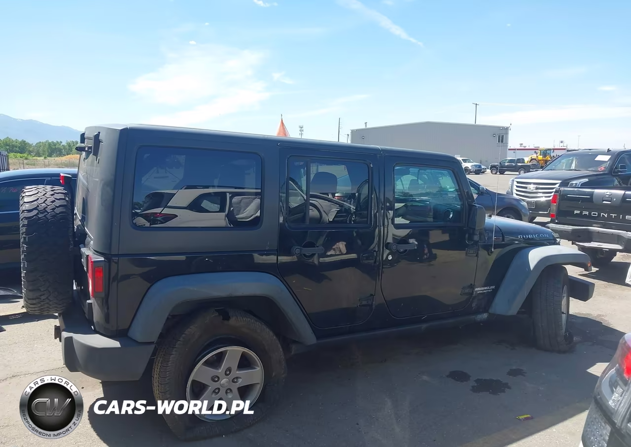 2012 Jeep Wrangler Unlimited Rubicon VIN:1C4BJWFG7CL157203 - 14