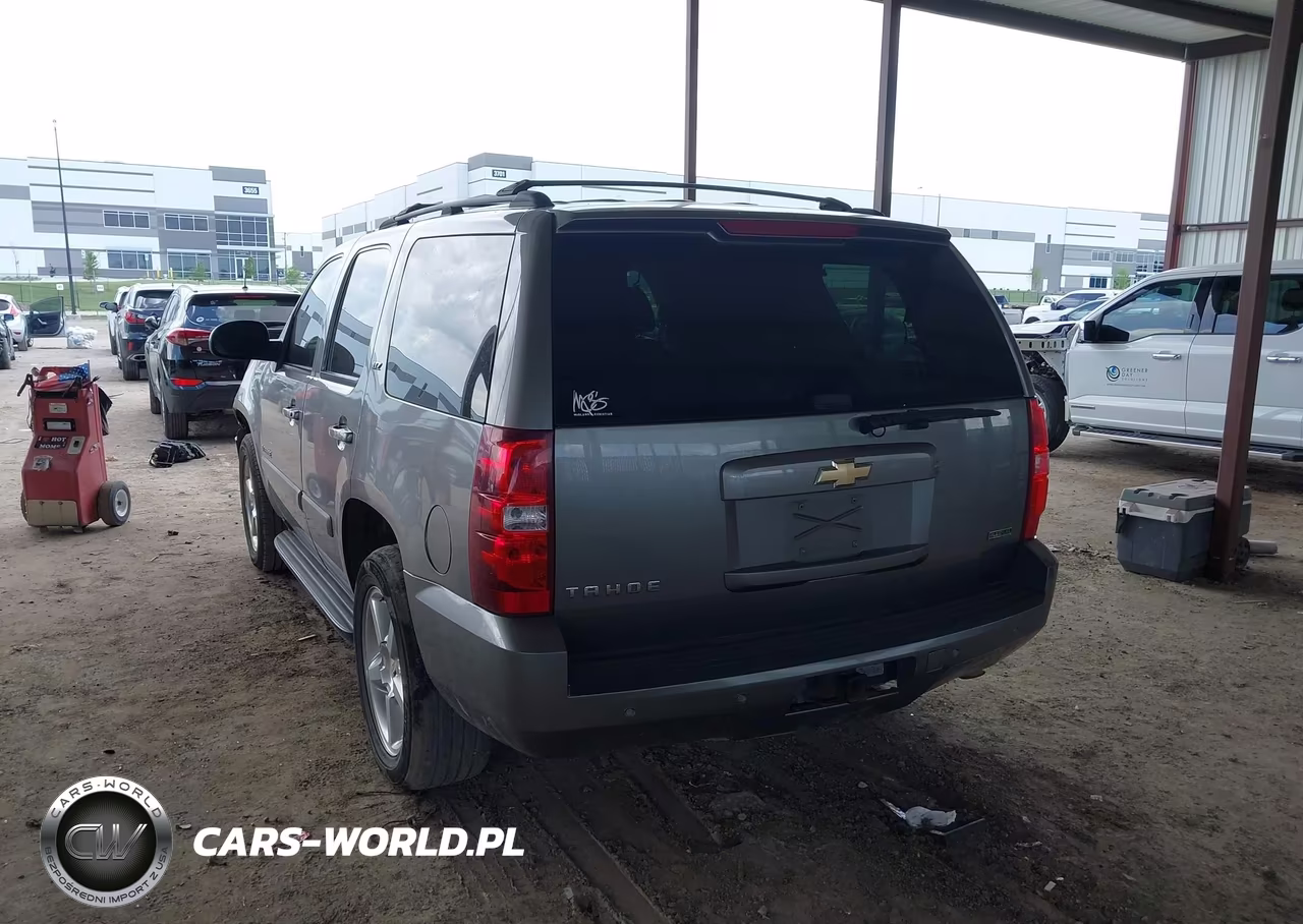 2007 Chevrolet Tahoe Ltz VIN:1GNFC13JX7R241508 - 3