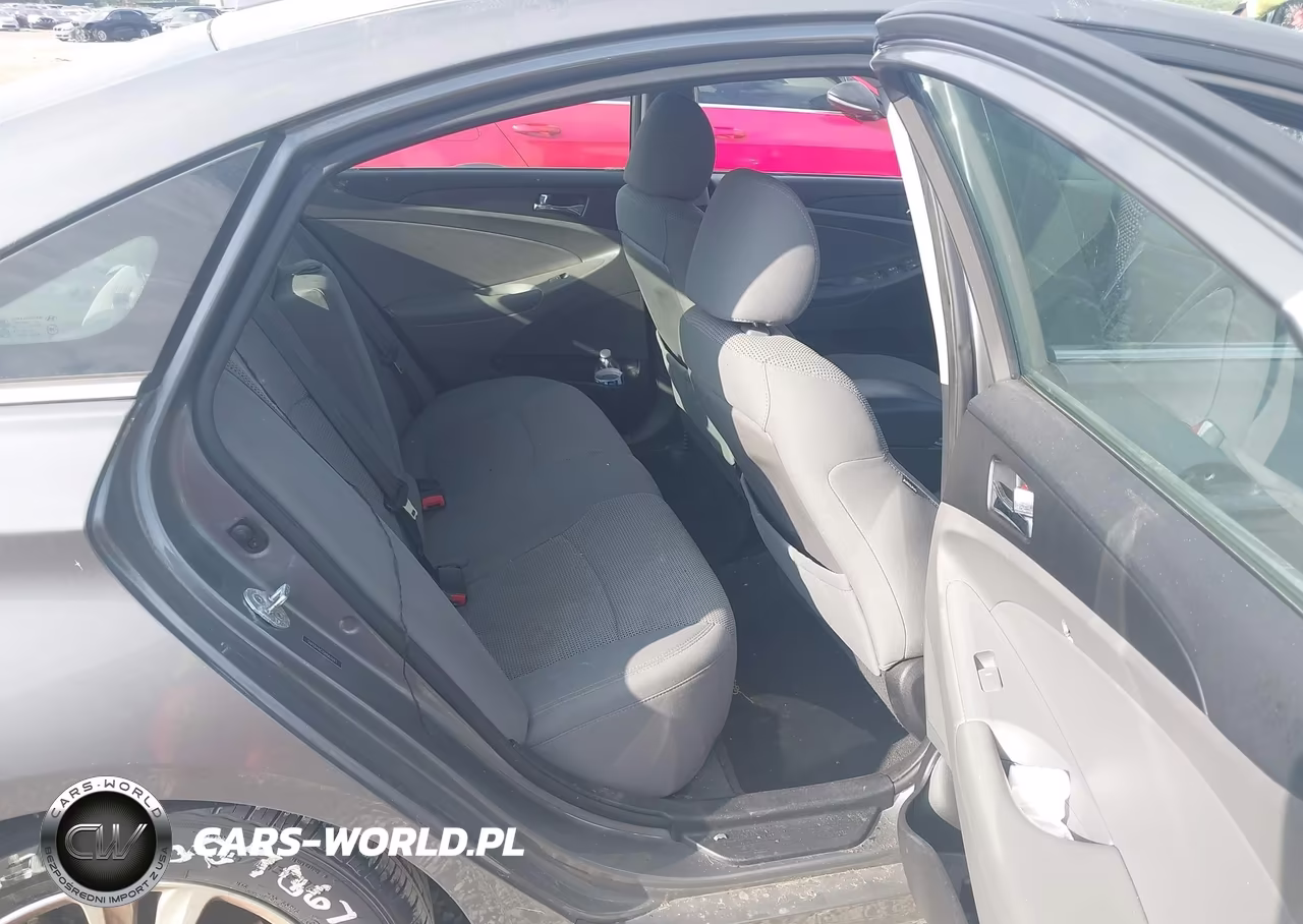 2013 Hyundai Sonata Gls VIN:5NPEB4AC2DH560093 - 8