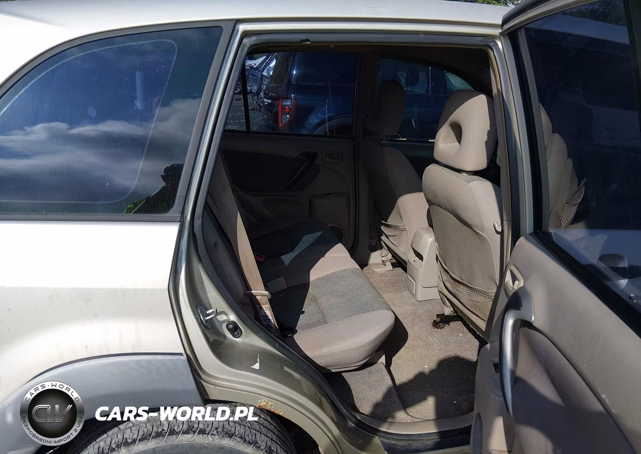 2001 Toyota Rav4 VIN:JTEHH20V110045528 - 8