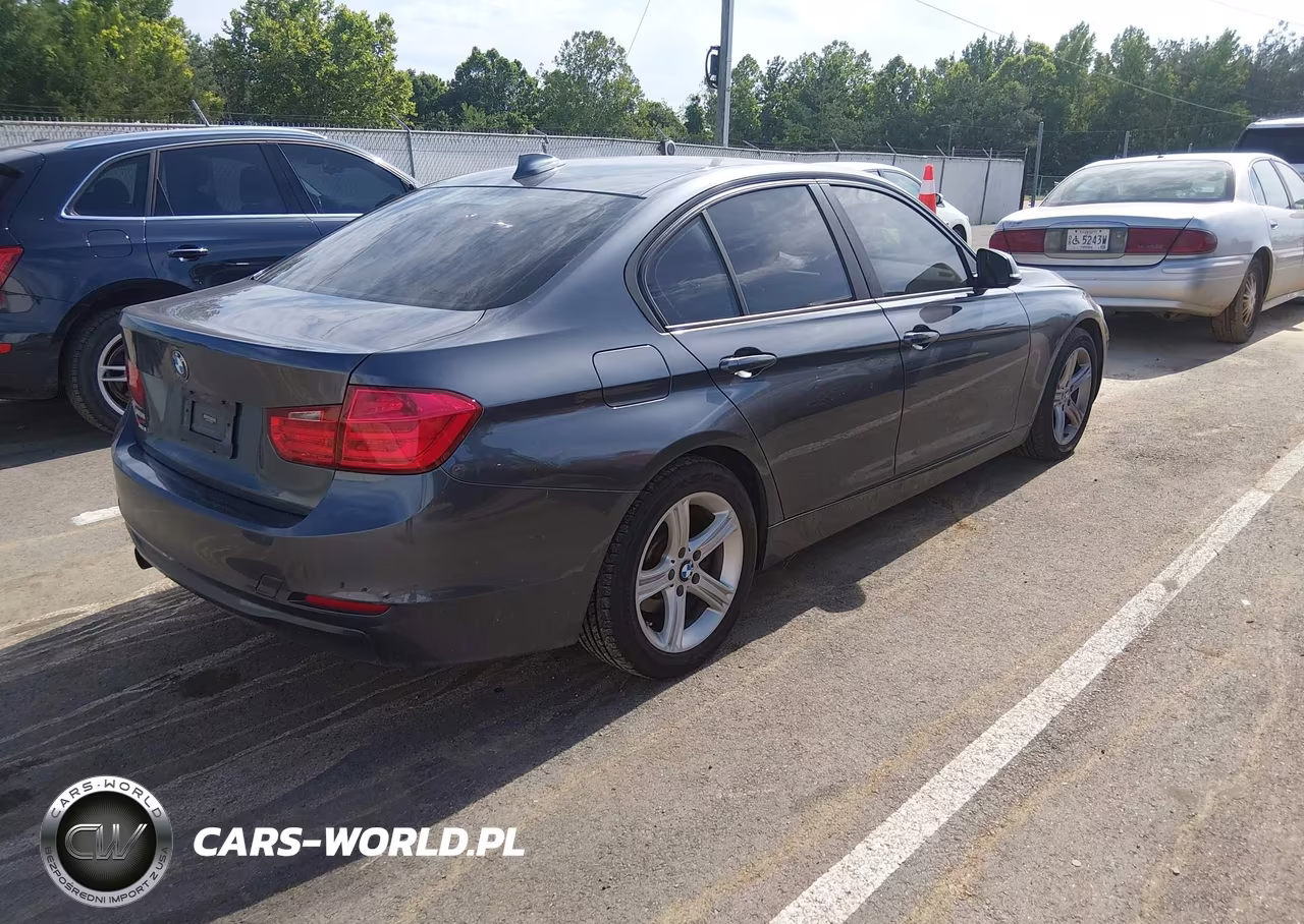 2015 BMW 320I xDrive VIN:WBA3C3C57FP663754 - 4