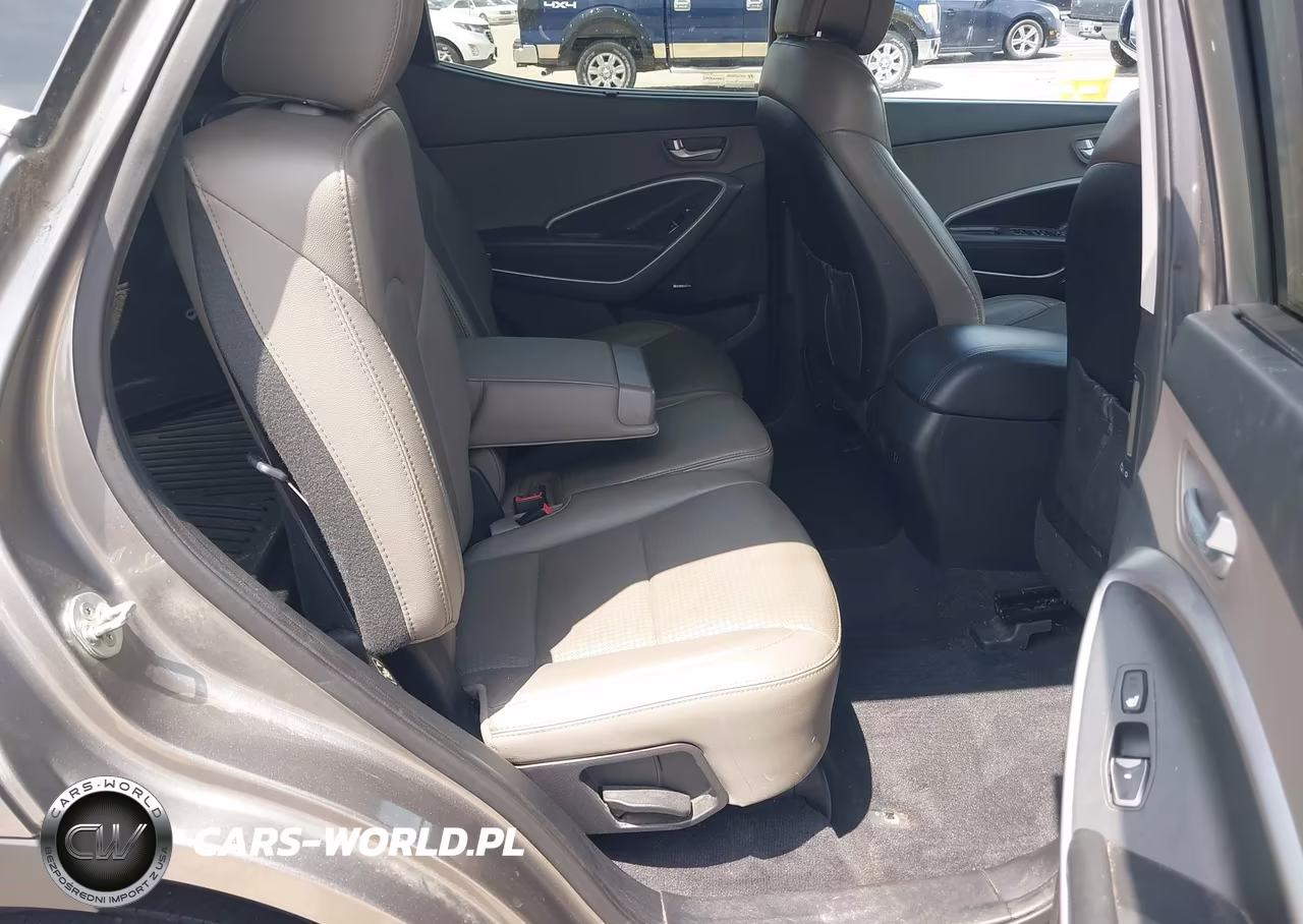 2016 Hyundai Santa Fe Sport 2.4L VIN:5XYZUDLB8GG362100 - 8