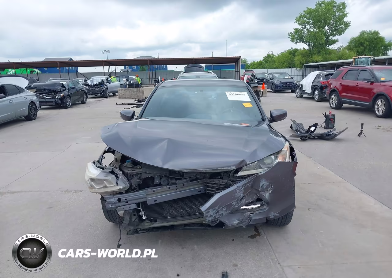 2017 Honda Accord Sport VIN:1HGCR2F5XHA030793 - 13