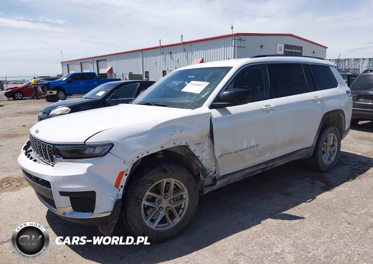 2023 Jeep Grand Cherokee L Laredo 4X4 VIN:1C4RJKAG4P8815180 - 2