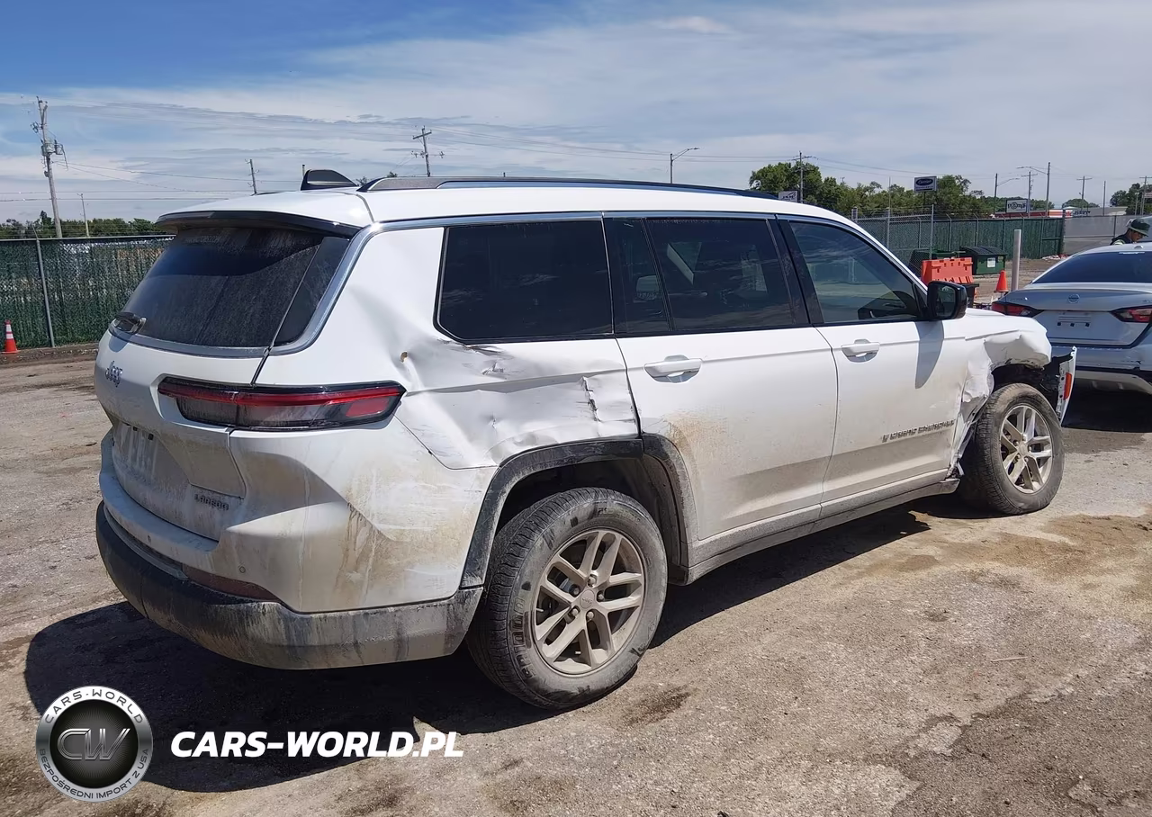2023 Jeep Grand Cherokee L Laredo 4X4 VIN:1C4RJKAG4P8815180 - 4