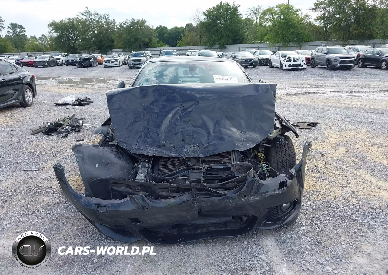 2013 BMW 328 I VIN:WBADW3C56DJ525621 - 13