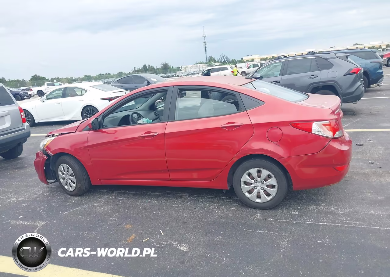 2015 Hyundai Accent Gls VIN:KMHCT4AE0FU800963 - 13