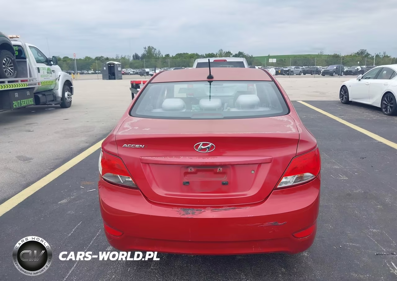 2015 Hyundai Accent Gls VIN:KMHCT4AE0FU800963 - 15