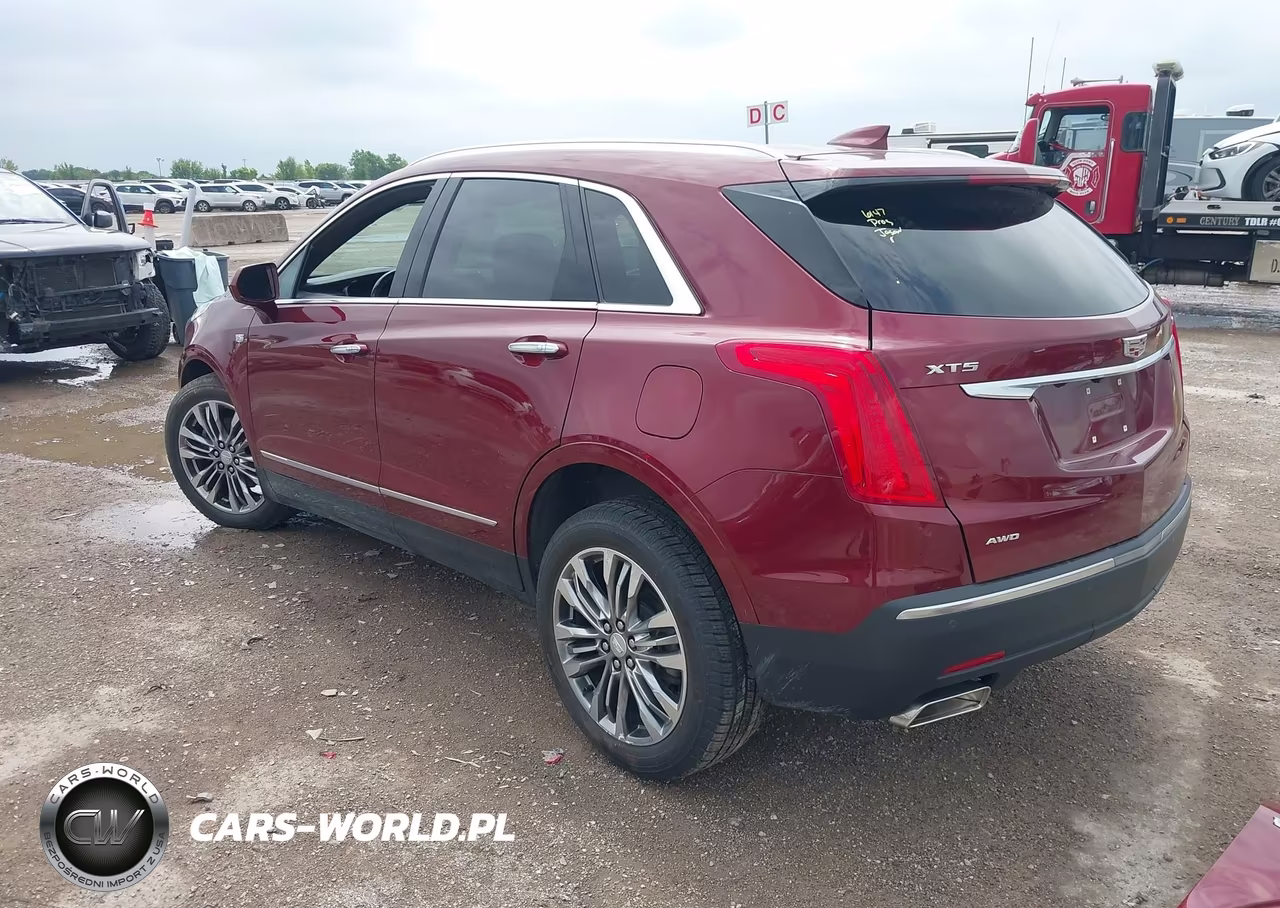 2018 Cadillac Xt5 Premium Luxury VIN:1GYKNFRS6JZ198902 - 3