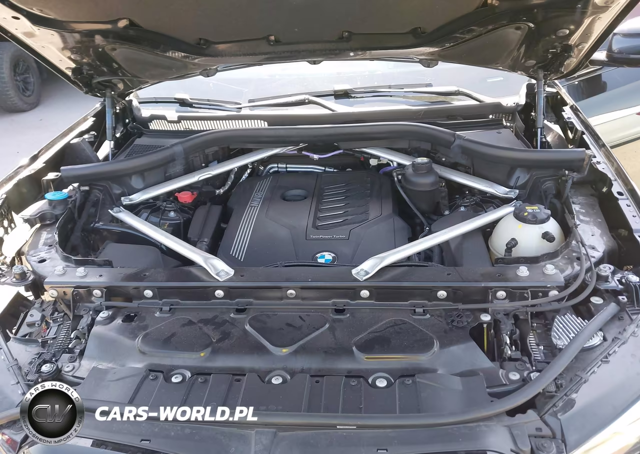 2022 BMW X6 xDrive40I VIN:5UXCY6C04N9L60362 - 10