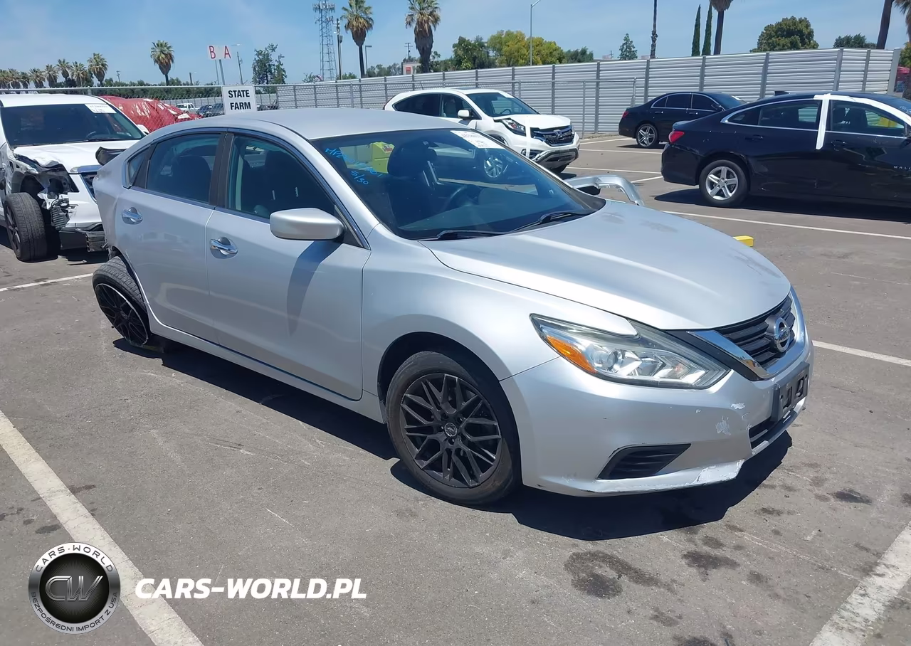 2016 Nissan Altima 2.5-2.5 S-2.5 Sl-2.5 Sr-2.5 Sv – zdjęcie 1 z 18