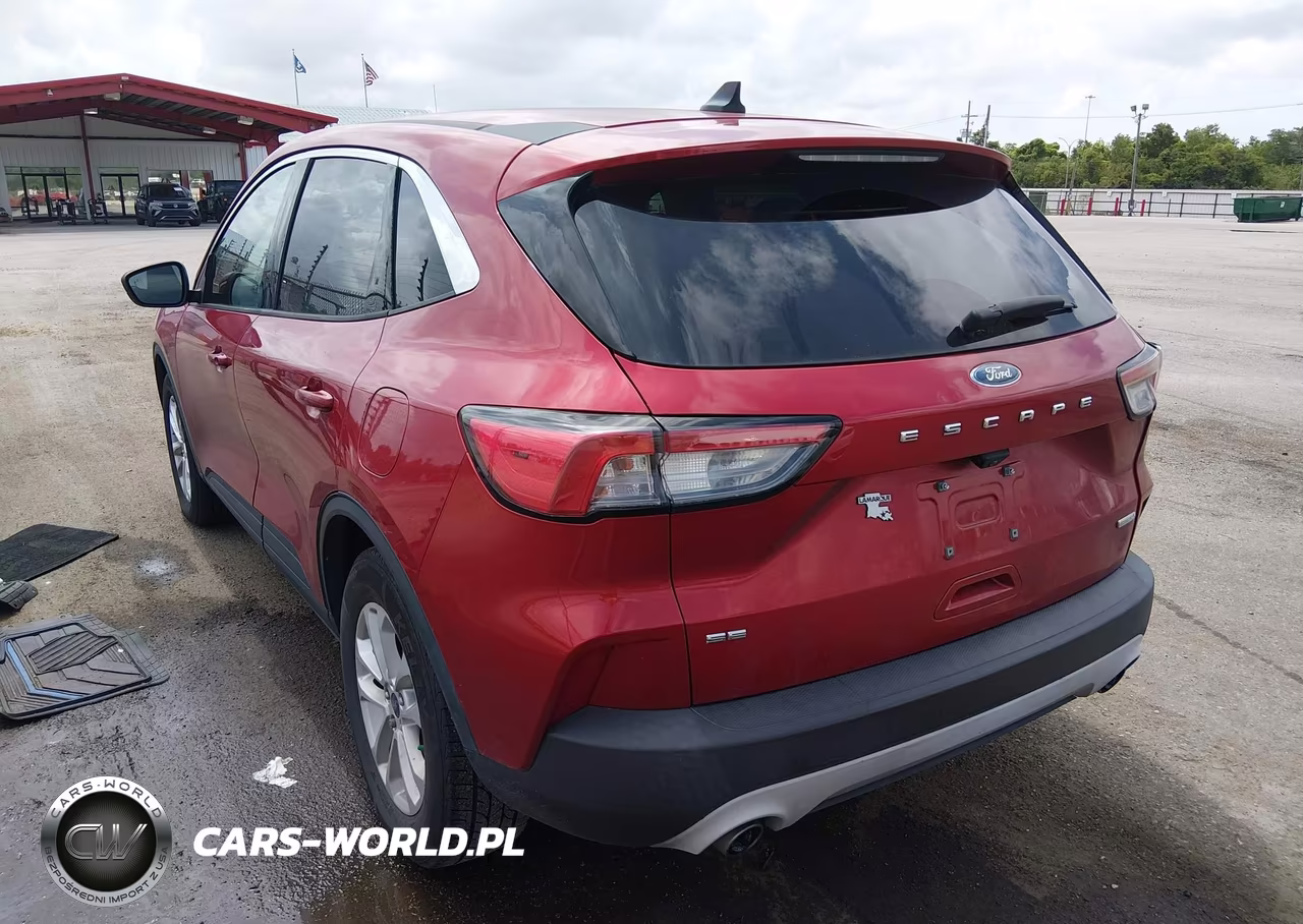 2020 Ford Escape Se VIN:1FMCU0G65LUB47029 - 3