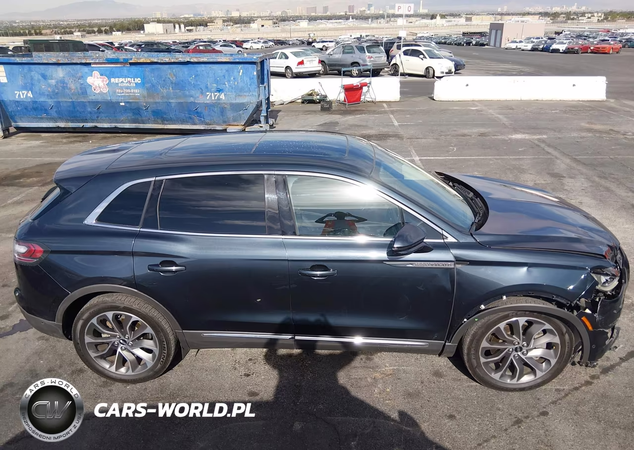 2021 Lincoln Nautilus Reserve VIN:2LMPJ6K92MBL00895 - 14