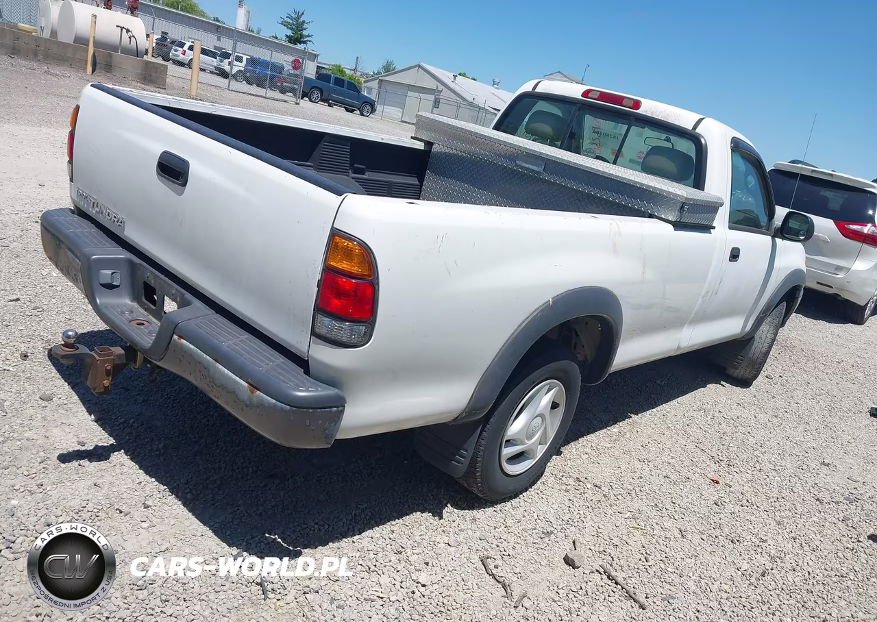 2000 Toyota Tundra VIN:5TBJN3215YS075498 - 4