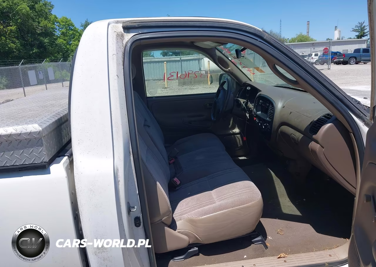 2000 Toyota Tundra VIN:5TBJN3215YS075498 - 5