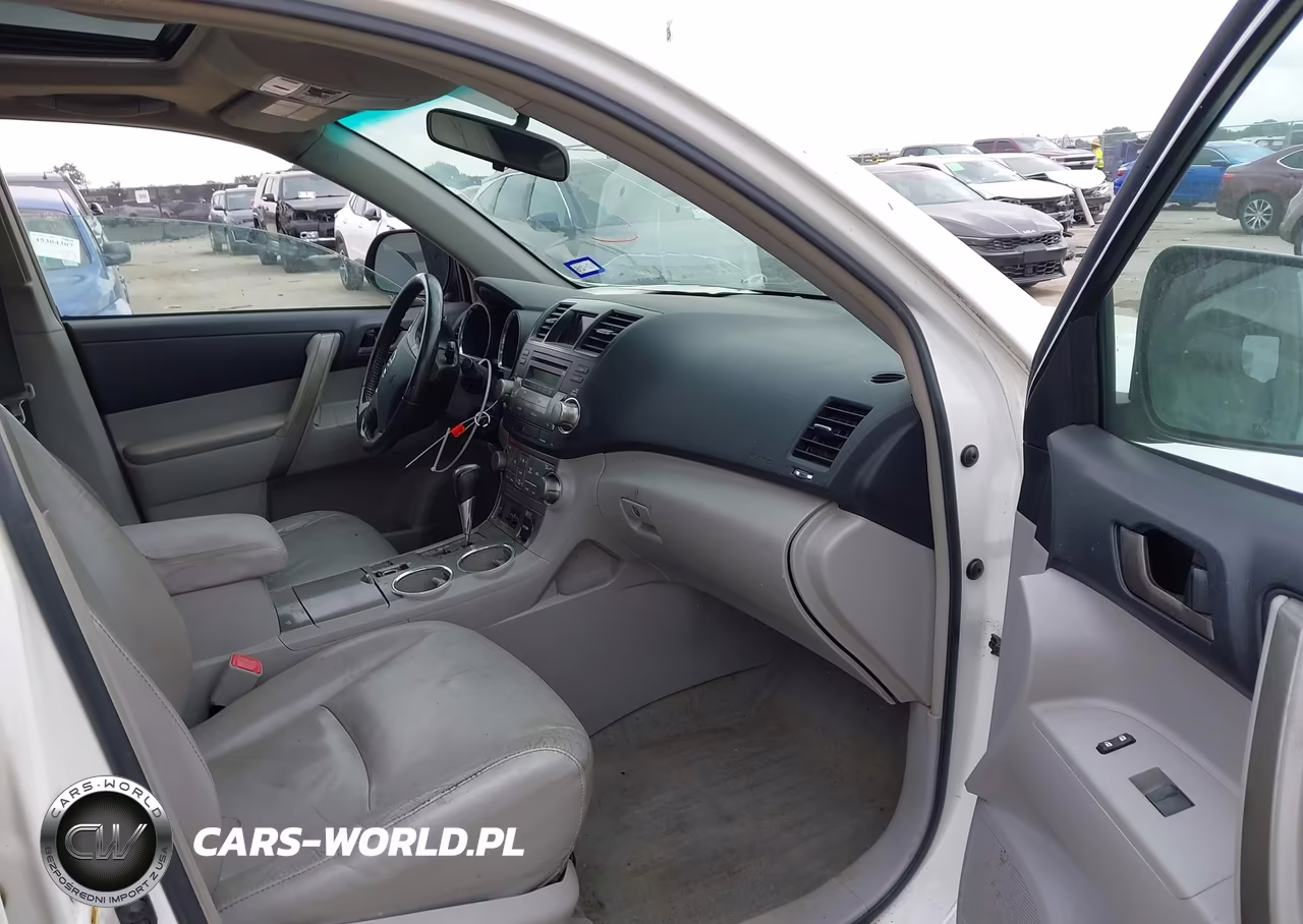 2010 Toyota Highlander Se V6 VIN:5TDKK3EH2AS020817 - 5