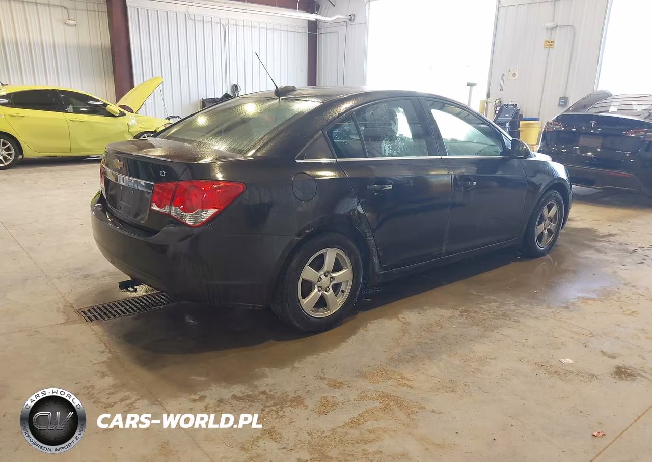 2015 Chevrolet Cruze 1Lt Auto VIN:1G1PC5SBXF7192327 - 4