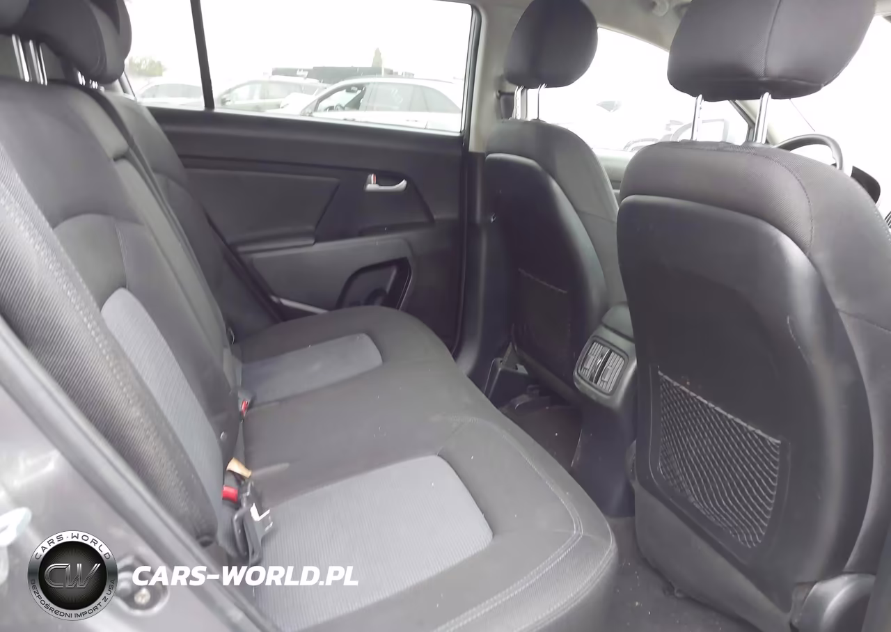 2015 Kia Sportage Lx VIN:KNDPB3AC6F7686113 - 8